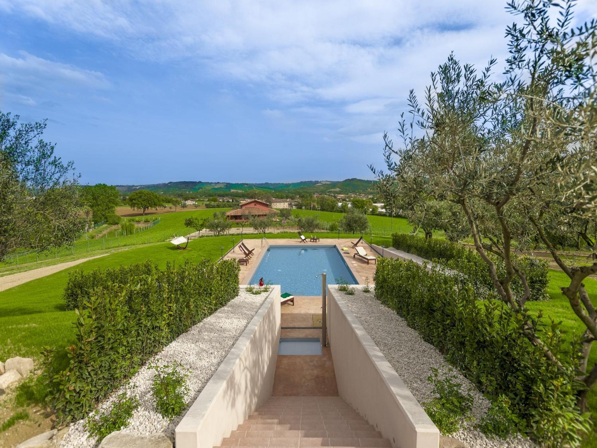 Inviting Holiday Home In San Costanzo With Swimming Pool Zewnętrze zdjęcie